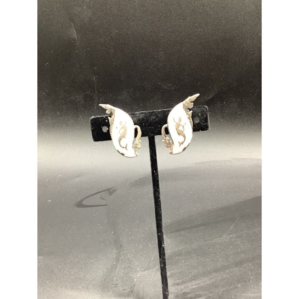 VTG Earrings & Clip Siam Sterling Silver White Mermaid Clip-On Niello C. 40’s